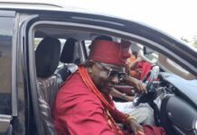 HIS IMPERIAL MAJESTY DOUBRA EGBUNU LAUD GOV. AIYEDATIWA FOR CAR GIFT